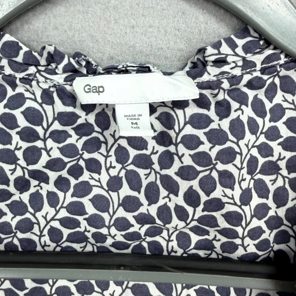 Gap Blouse Top Womens Tall Medium White‎ Navy Leaf Pattern Cotton Pleat Tie Neck